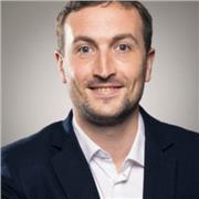 Professeur particulier donne cours de soutien